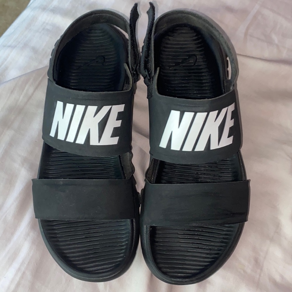 Nike Tanjun Sandles